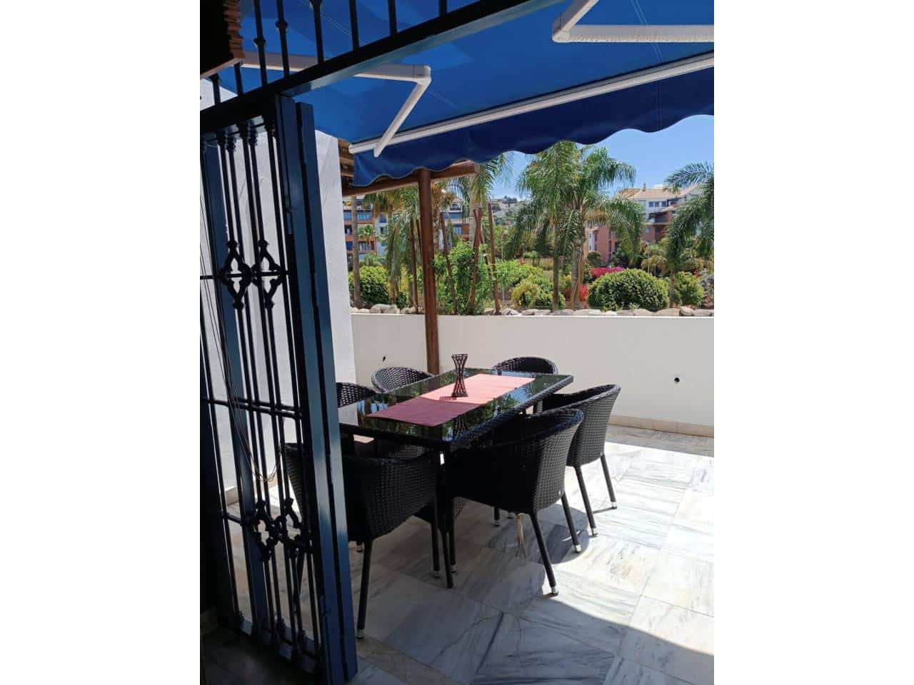 2 soveværelse Lejlighed til leje i Taramay med swimmingpool garage - € 1.050 (Ref: 7135871)