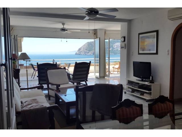 2 bedroom Apartment for holiday rental in Almuñécar with garage - € 765 (Ref: 7298463)