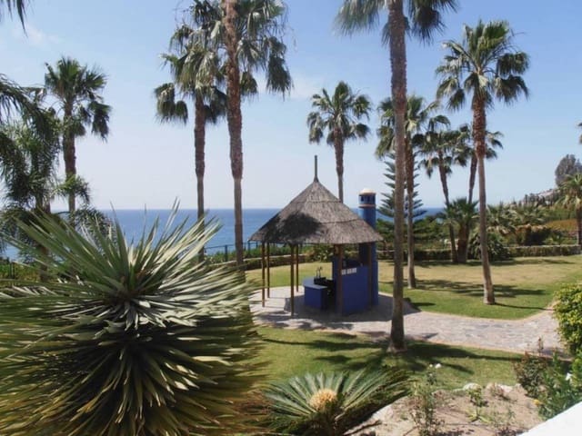 2 soverom Leilighet til leie i Almuñécar med svømmebasseng garasje - € 960 (Ref: 7314900)