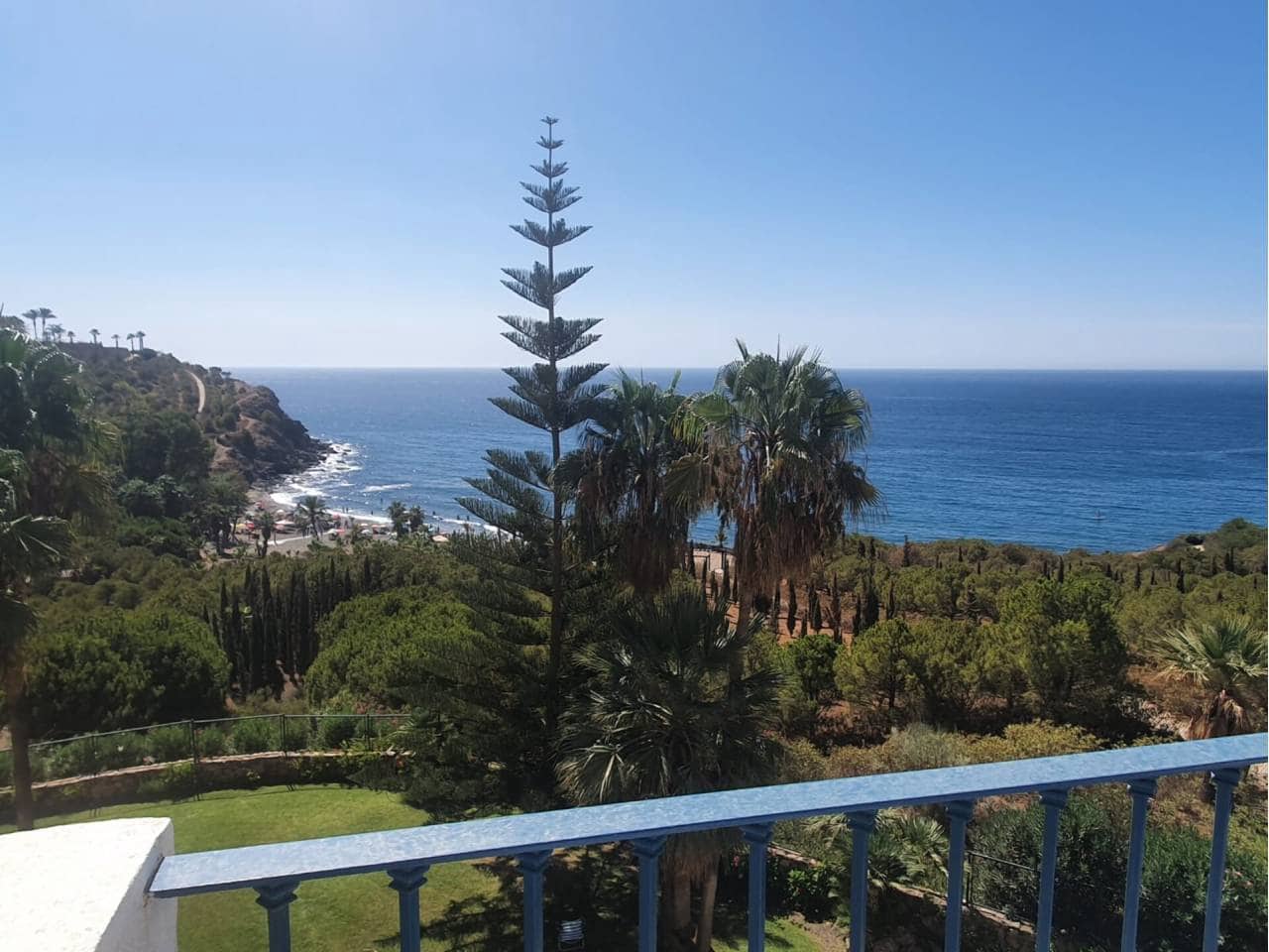 2 soveværelse Lejlighed til leje i Almunecar med swimmingpool garage - € 960 (Ref: 7314900)