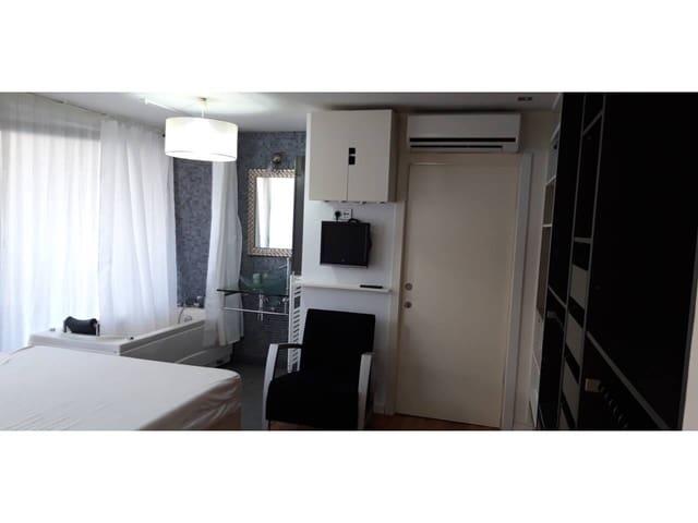 Appartement de 1 chambre à louer à Taramay, Almuñécar avec piscine garage - 550 € (Ref: 7574676)