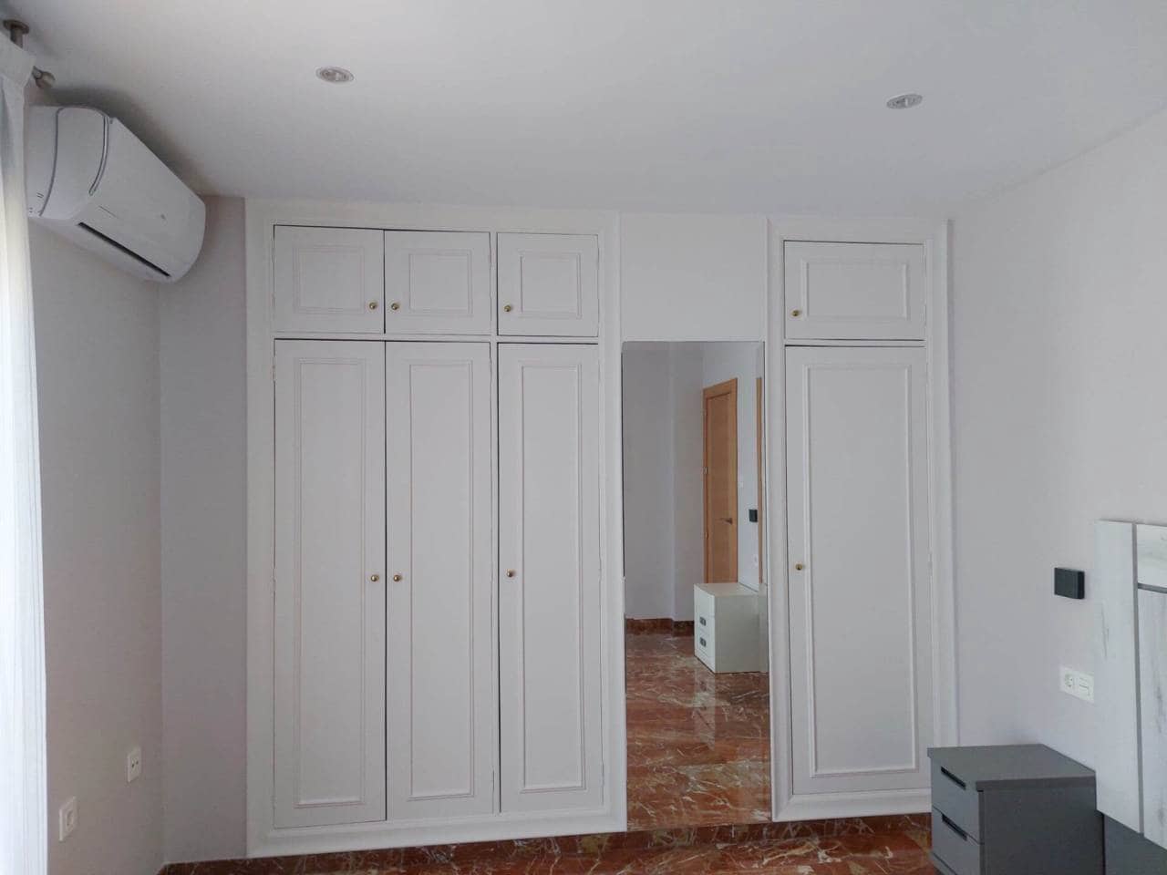 Ático de 2 habitaciones en Granada ciudad en alquiler con garaje - 950 € (Ref: 7725244)