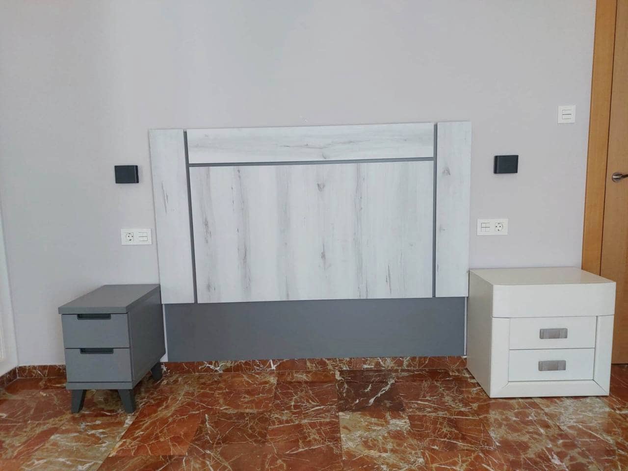 Ático de 2 habitaciones en Granada ciudad en alquiler con garaje - 950 € (Ref: 7725244)