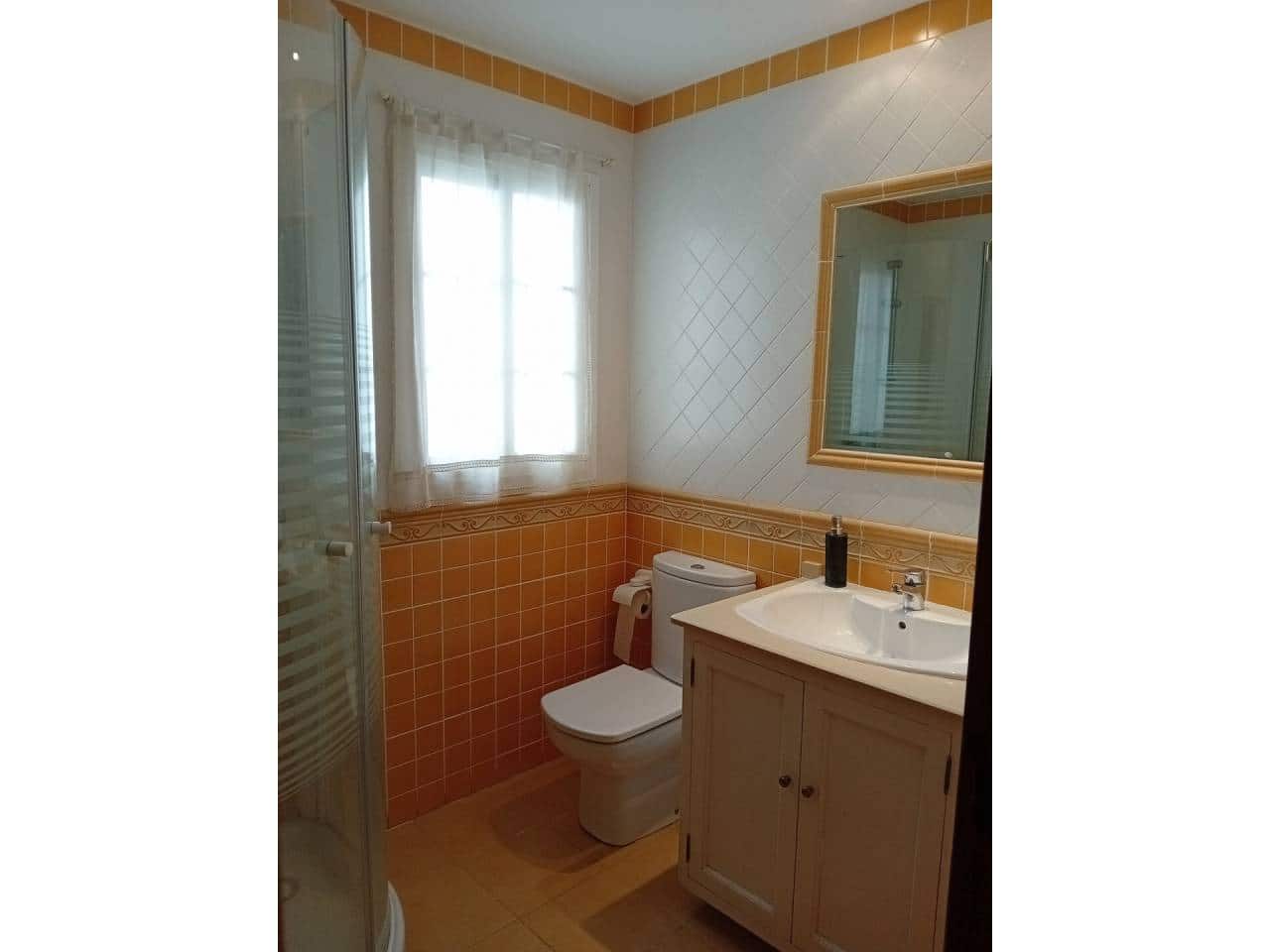 3 Zimmer Wohnung zu vermieten in Almunecar - 900 € (Ref: 8037523)