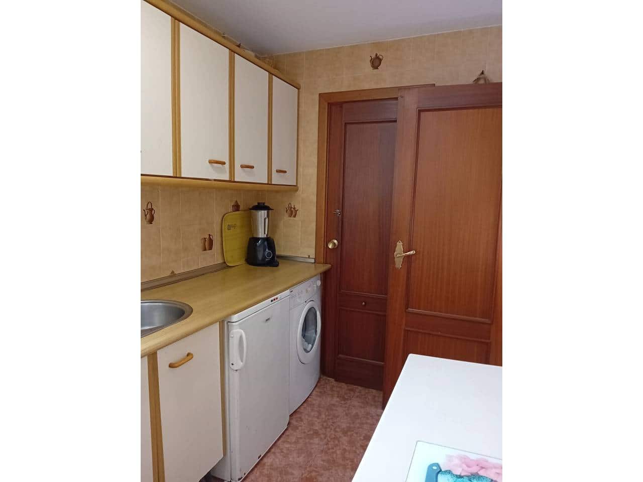 3 Zimmer Wohnung zu vermieten in Almunecar - 900 € (Ref: 8037523)