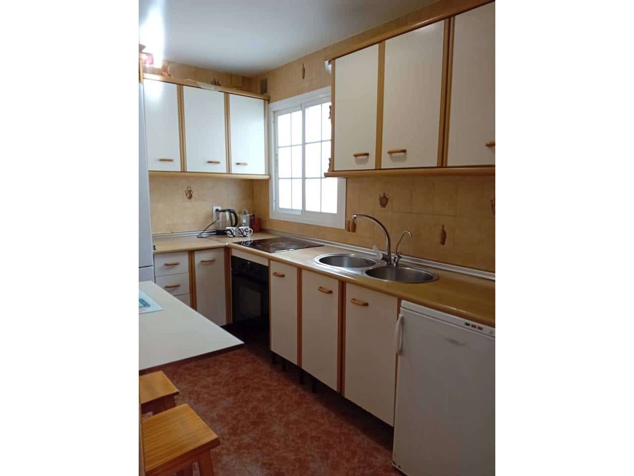 3 Zimmer Wohnung zu vermieten in Almunecar - 900 € (Ref: 8037523)