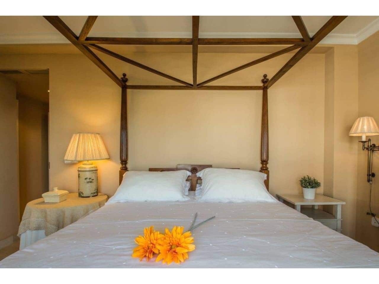 3 bedroom Penthouse for holiday rental in Taramay with pool garage - € 1,000 (Ref: 8238419)