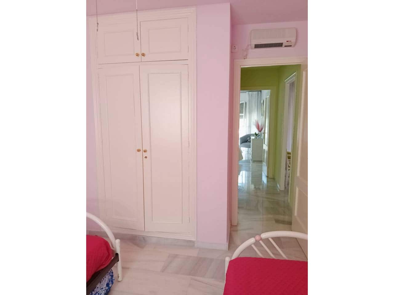 2 soveværelse Lejlighed til leje i Almunecar med swimmingpool - € 700 (Ref: 8594576)