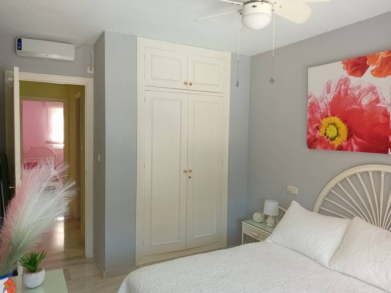 2 soveværelse Lejlighed til leje i Almunecar med swimmingpool - € 700 (Ref: 8594576)