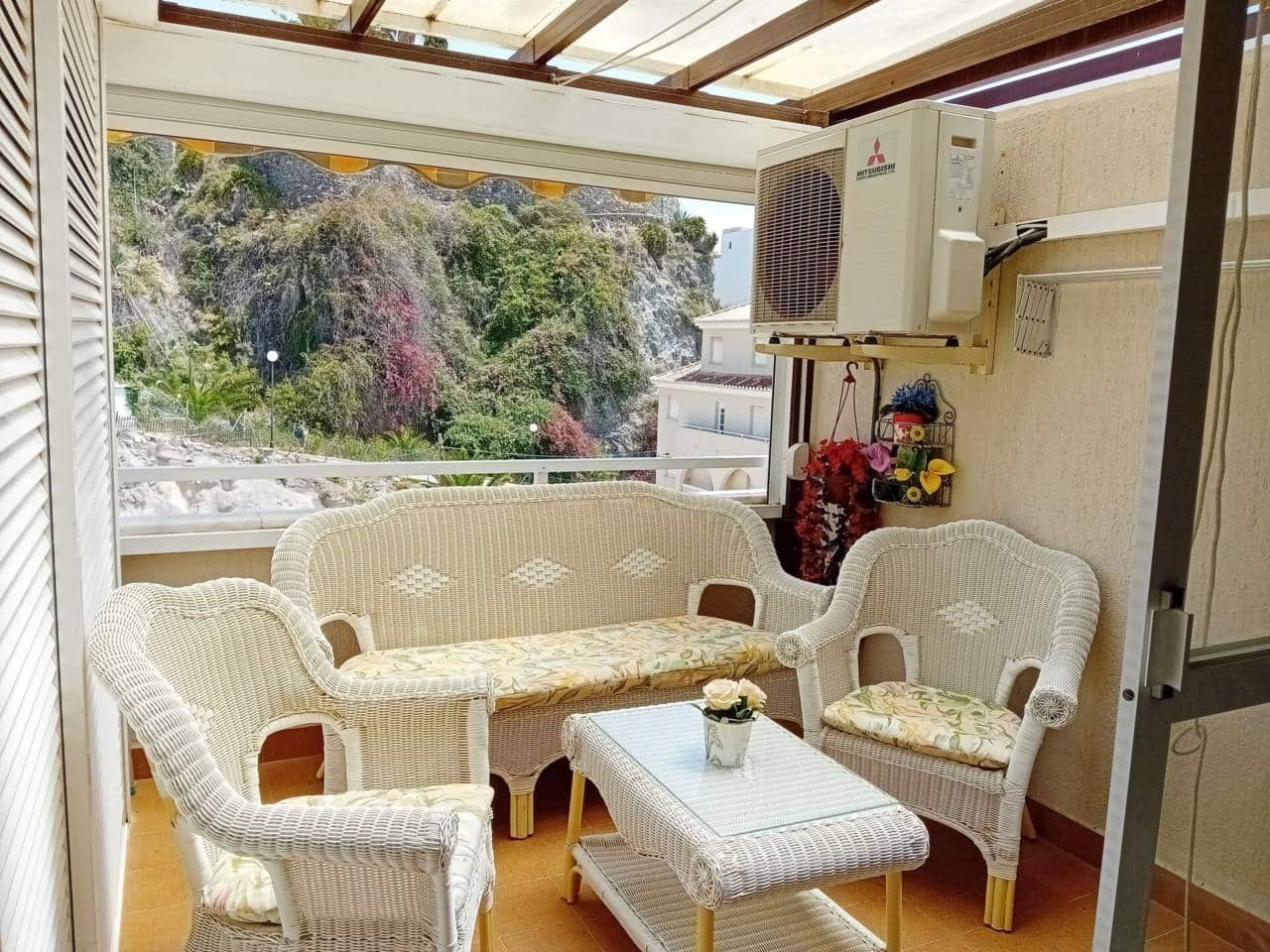 2 soveværelse Lejlighed til leje i Almunecar med swimmingpool - € 700 (Ref: 8594576)