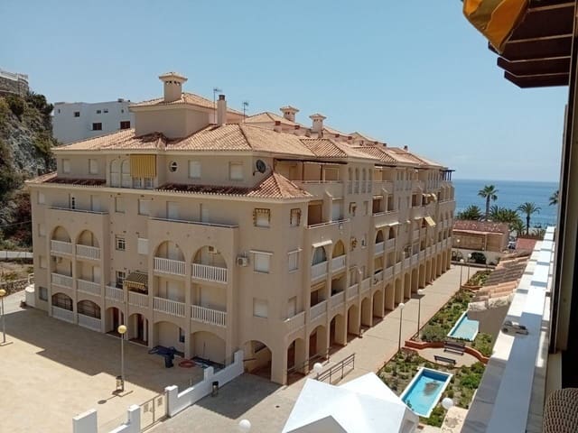 2 bedroom Apartment for rent in Almuñécar with pool - € 700 (Ref: 8594576)