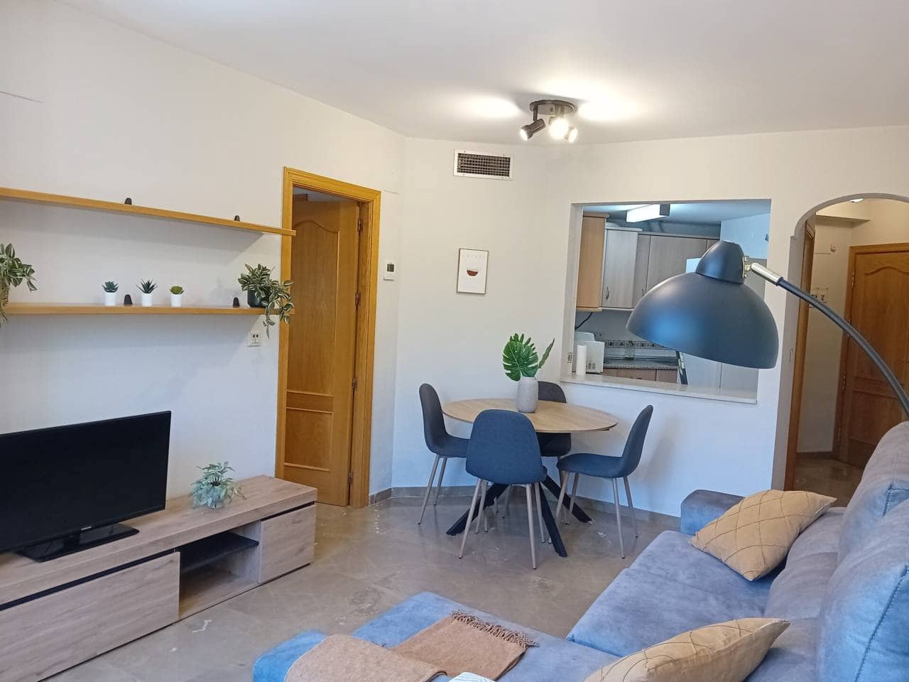 1 quarto Apartamento para arrendar em Granada cidade - 565 € (Ref: 9287934)