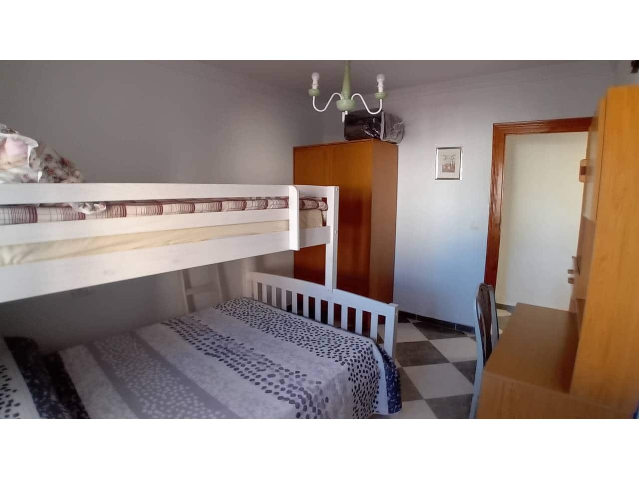 Appartement de 2 chambres à louer à Almunecar - 700 € (Ref: 9536559)