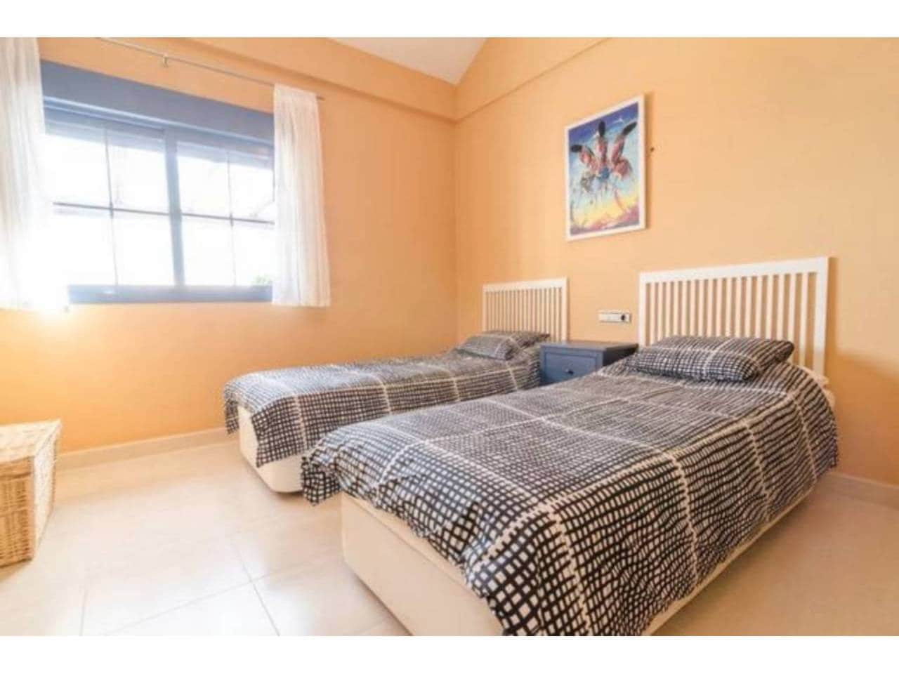 3 camera da letto Attico da affitare come casa vacanza in Taramay con piscina garage - 600 € (Rif: 9790063)