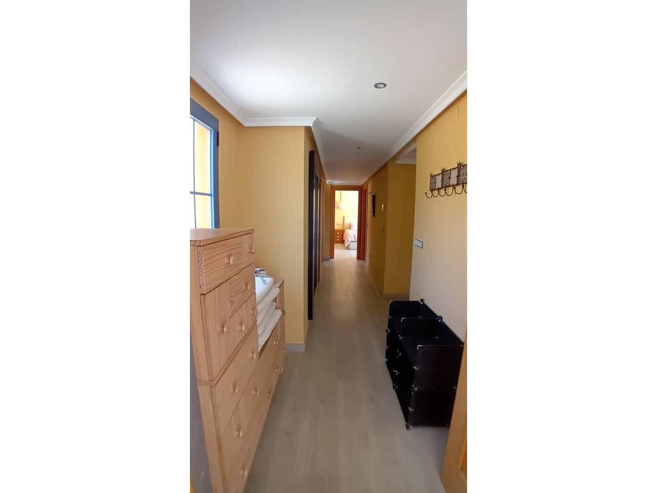 3 bedroom Penthouse for holiday rental in Taramay with pool garage - € 600 (Ref: 9790063)