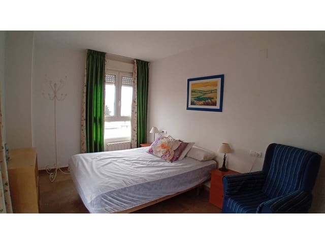 3 quarto Apartamento para arrendar em Granada cidade com piscina garagem - 1 000 € (Ref: 9819764)