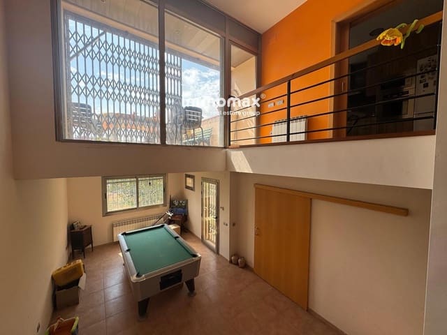 3 bedroom Townhouse for sale in El Milà - € 320,000 (Ref: 10007761)