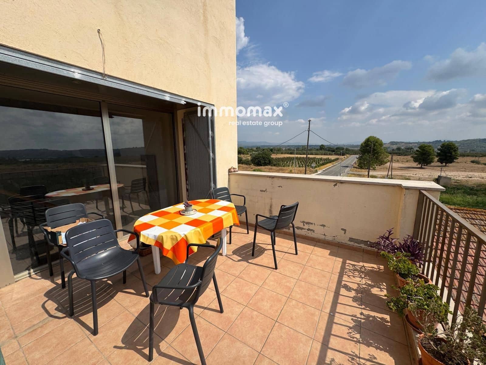 3 bedroom Townhouse for sale in El Mila - € 320,000 (Ref: 10007761)