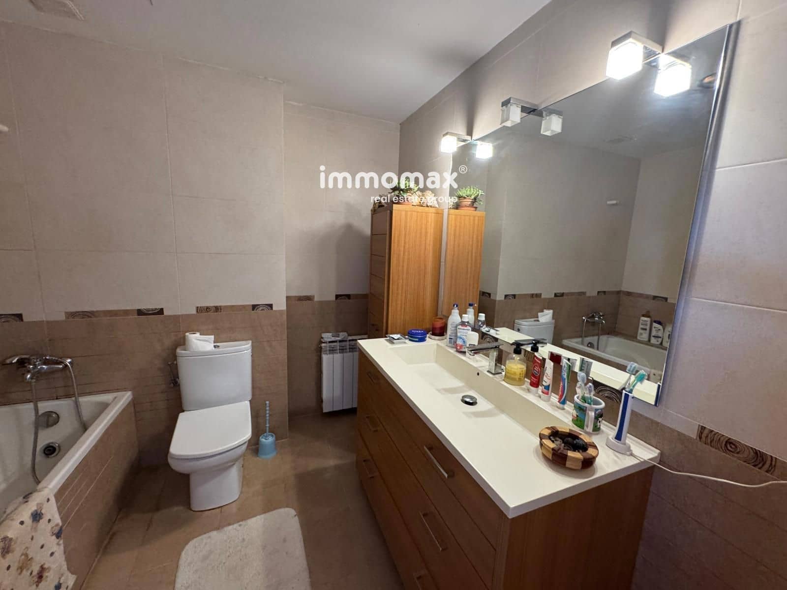 3 bedroom Townhouse for sale in El Mila - € 320,000 (Ref: 10007761)