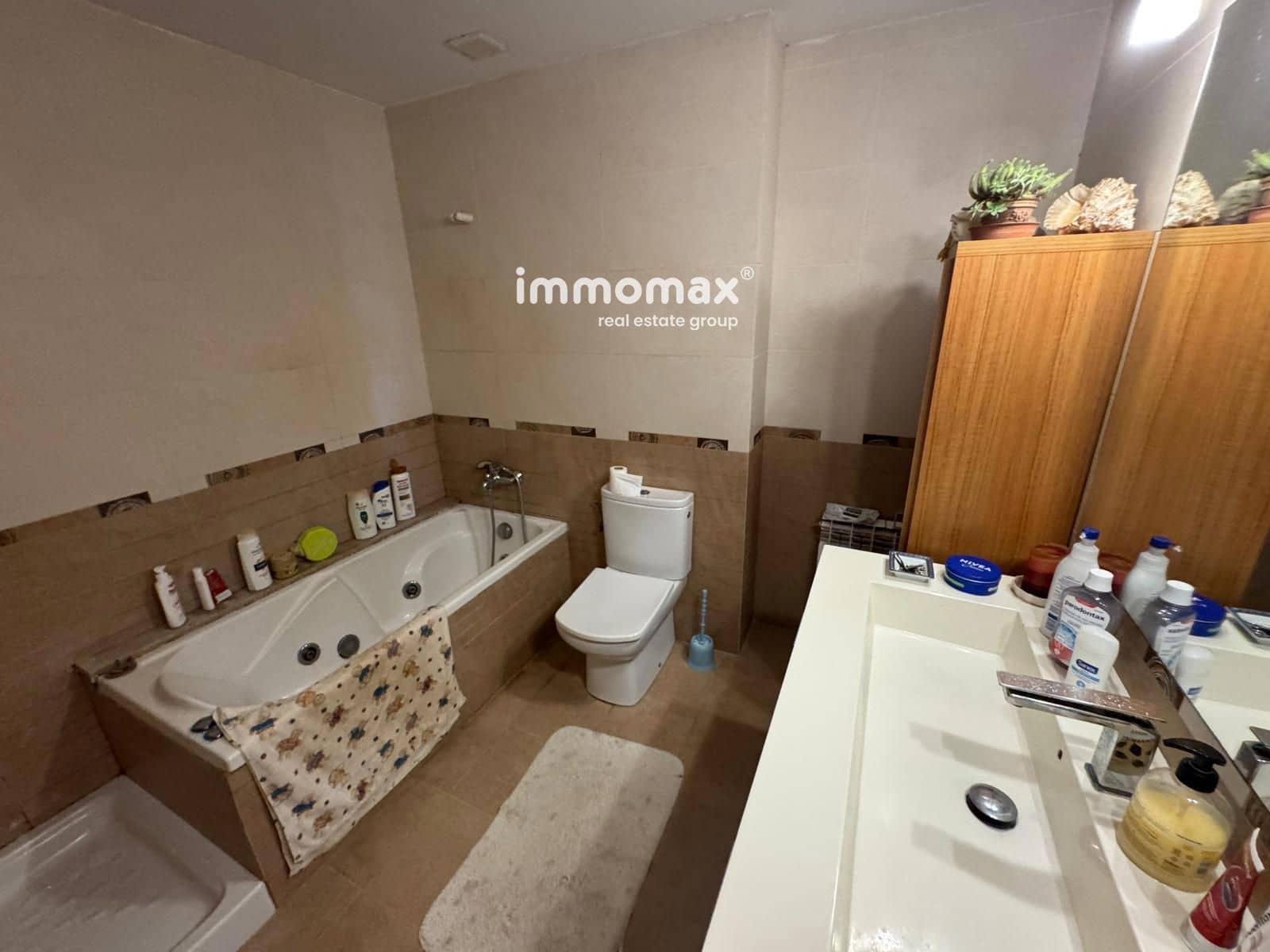 3 bedroom Townhouse for sale in El Mila - € 320,000 (Ref: 10007761)