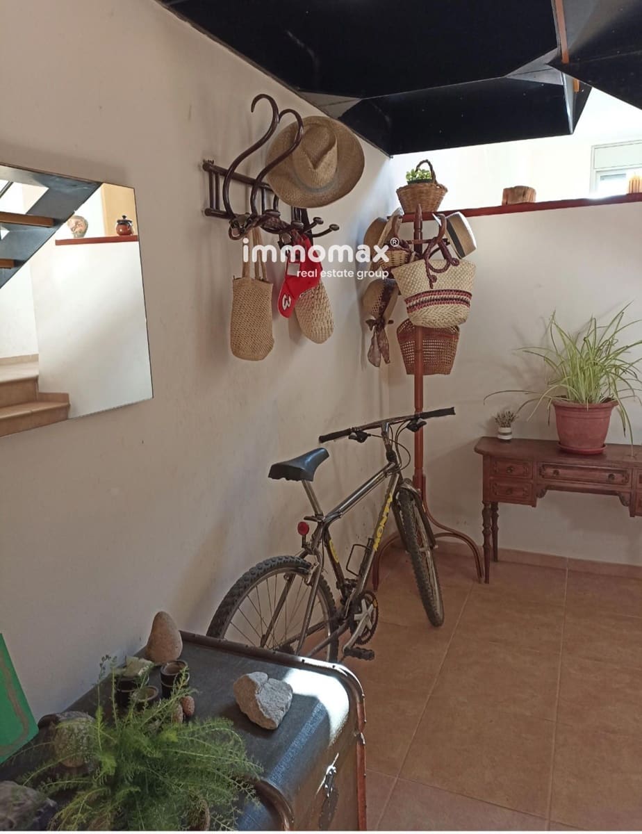 4 slaapkamer Huis te koop in El Mila - € 320.000 (Ref: 10007761)