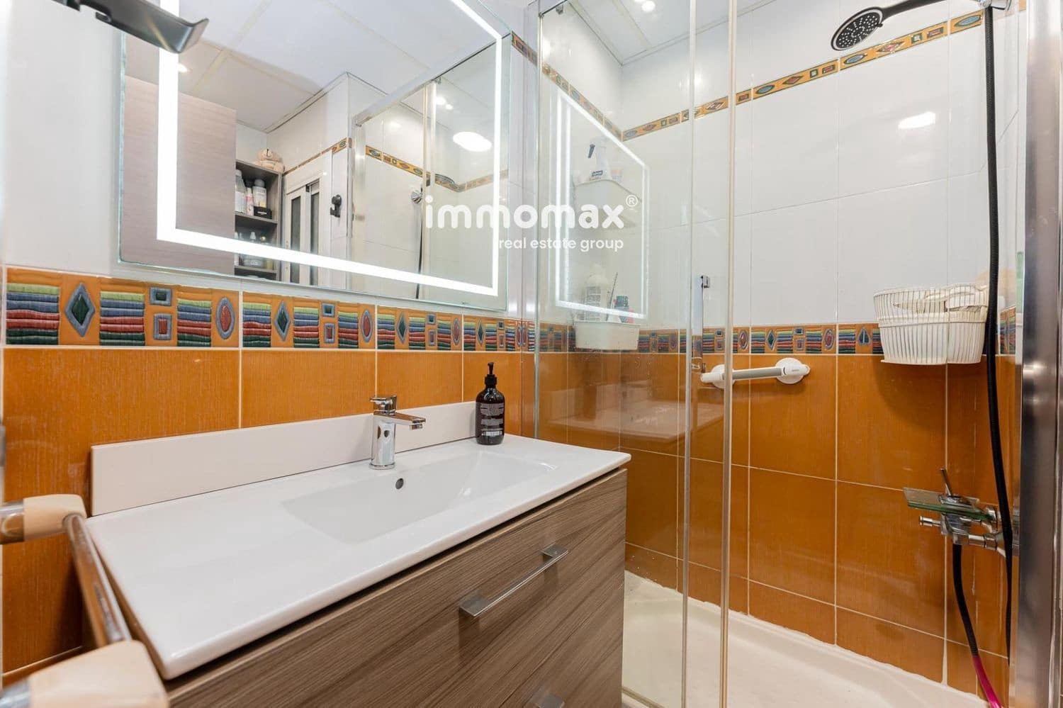3 bedroom Flat for sale in Viladecans with garage - € 320,000 (Ref: 10043501)