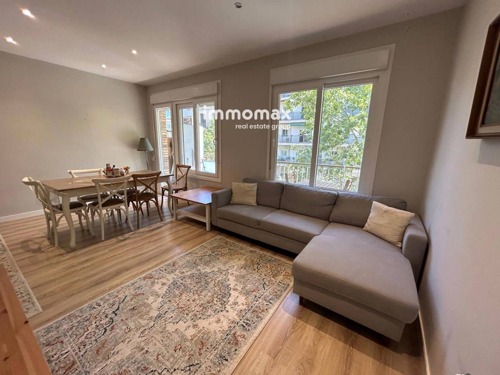 3 slaapkamer Flat te huur in Barcelona stad - € 2.500 (Ref: 10044199)