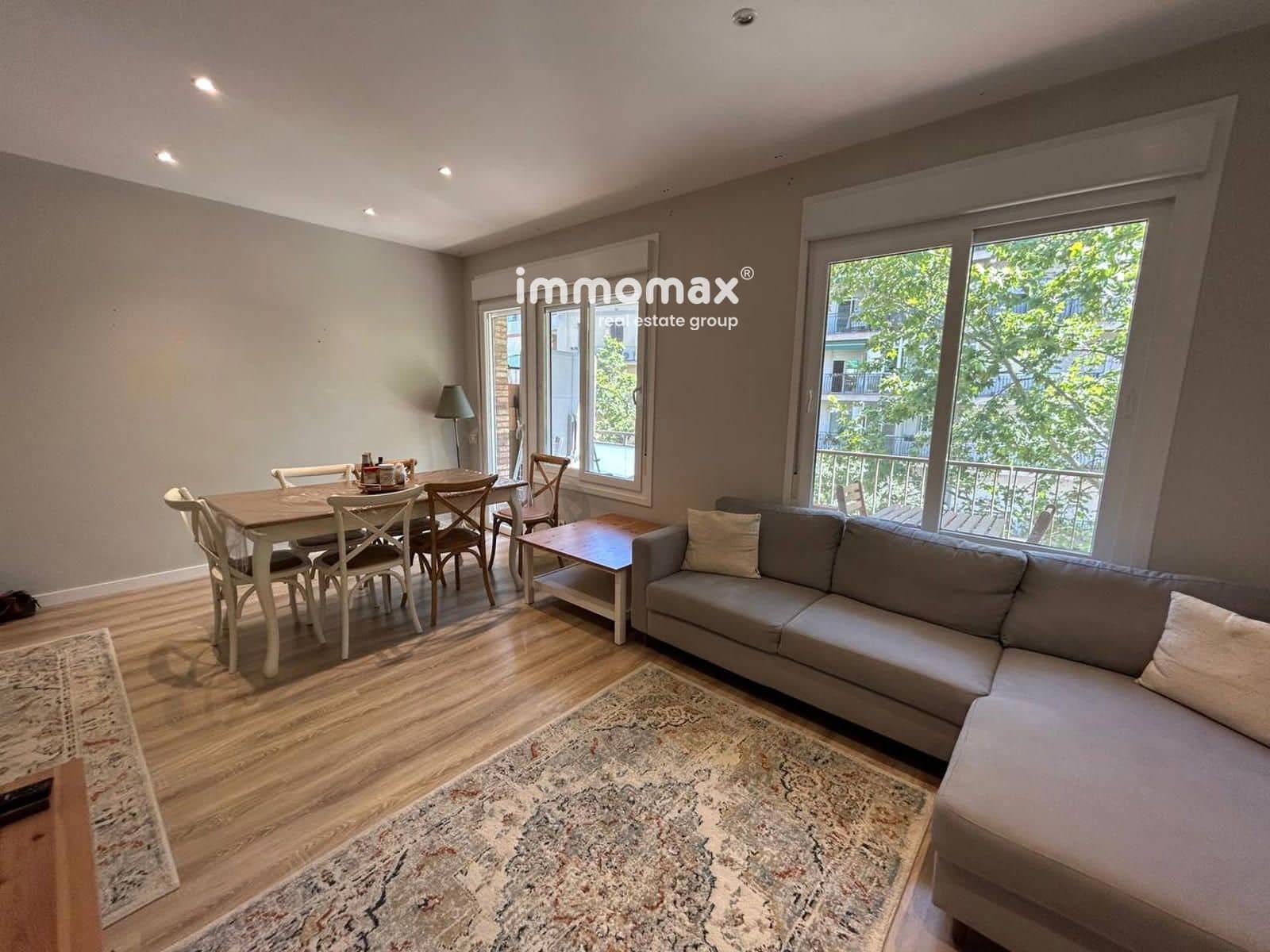 3 slaapkamer Flat te huur in Barcelona stad - € 2.500 (Ref: 10044199)