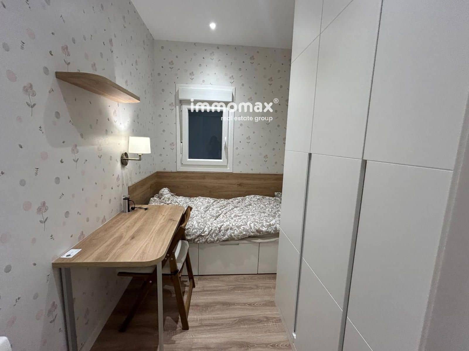 3 slaapkamer Flat te huur in Barcelona stad - € 2.500 (Ref: 10044199)