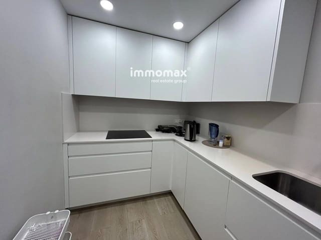 3 slaapkamer Flat te huur in Les Corts, Barcelona stad - € 2.500 (Ref: 10044199)