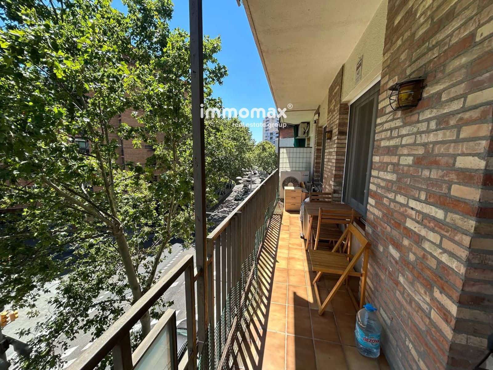 3 slaapkamer Flat te huur in Barcelona stad - € 2.500 (Ref: 10044199)