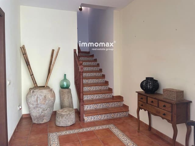 4 slaapkamer Villa te koop in Xerta met garage - € 283.500 (Ref: 10045873)