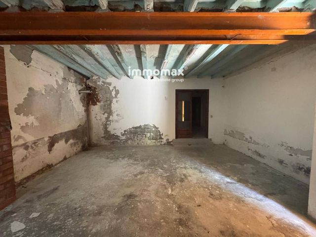 6 sovrum Villa till salu i Piera med garage - 175 000 € (Ref: 10099426)