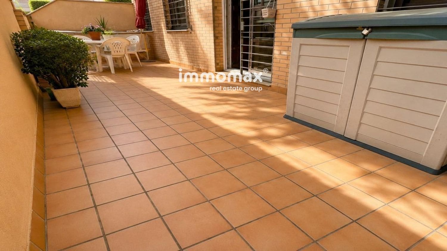 3 bedroom Flat for sale in Sant Feliu de Llobregat with garage - € 385,000 (Ref: 10101175)