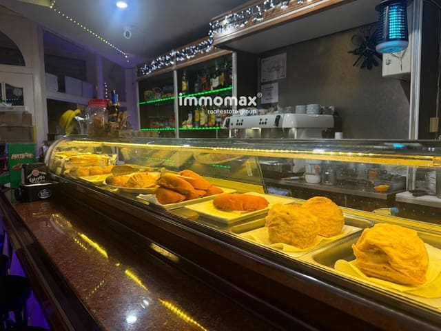 Kommersiell att hyra i Viladecans - 750 € (Ref: 10101176)