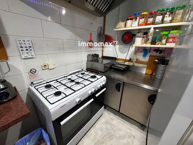 Kommersiell att hyra i Viladecans - 750 € (Ref: 10101176)