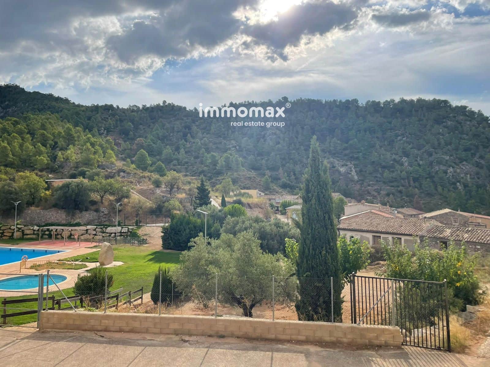 Chalet de 4 habitaciones en Prat de Comte en venta con garaje - 71.000 € (Ref: 10101177)