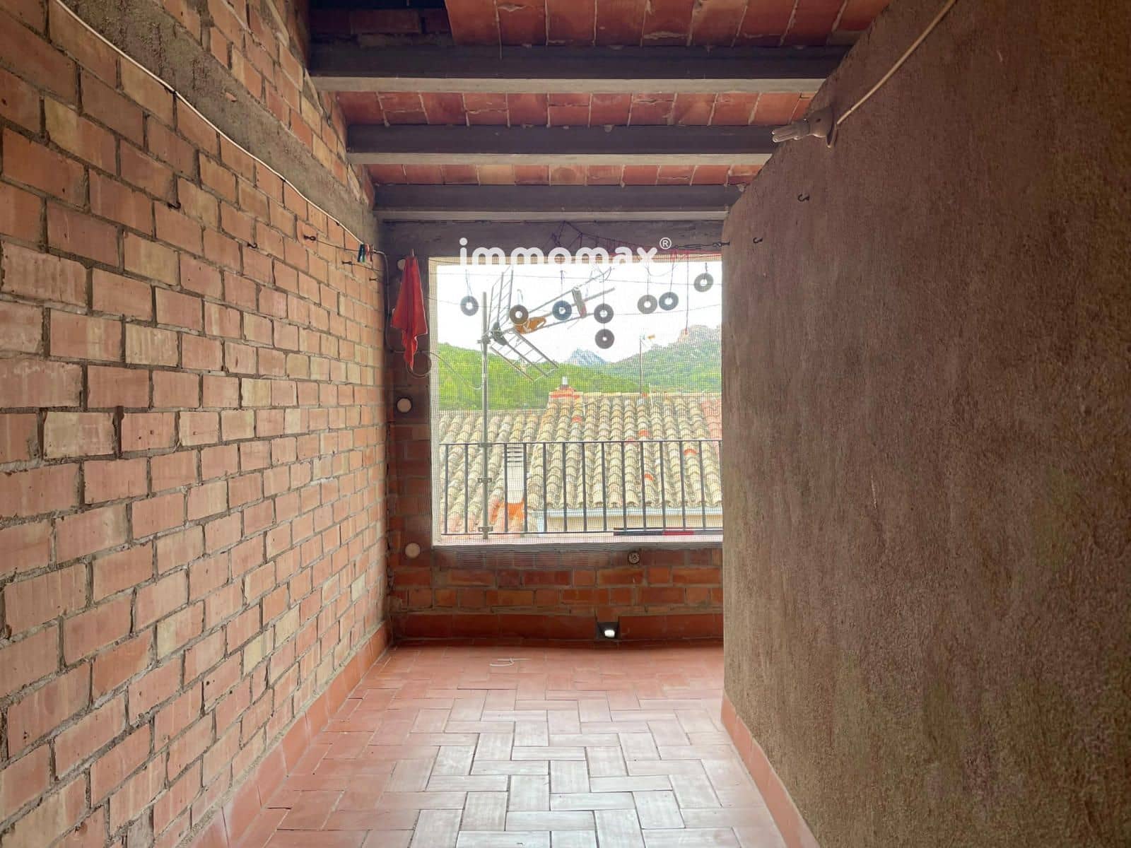 Chalet de 4 habitaciones en Prat de Comte en venta con garaje - 71.000 € (Ref: 10101177)
