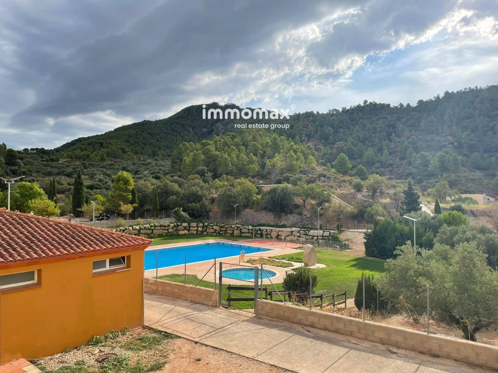 Chalet de 4 habitaciones en Prat de Comte en venta con garaje - 71.000 € (Ref: 10101177)