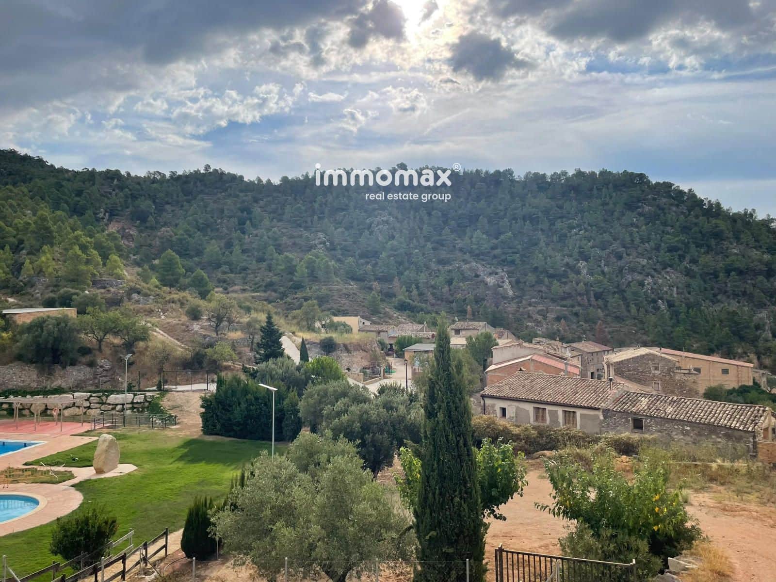 Chalet de 4 habitaciones en Prat de Comte en venta con garaje - 71.000 € (Ref: 10101177)