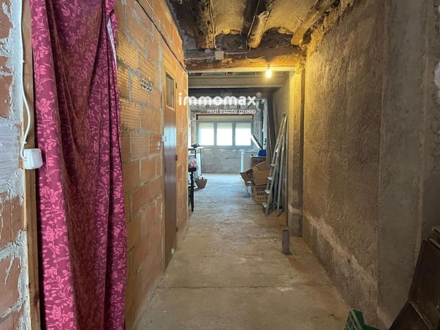 4 quarto Moradia para venda em Prat de Comte com garagem - 71 000 € (Ref: 10101177)