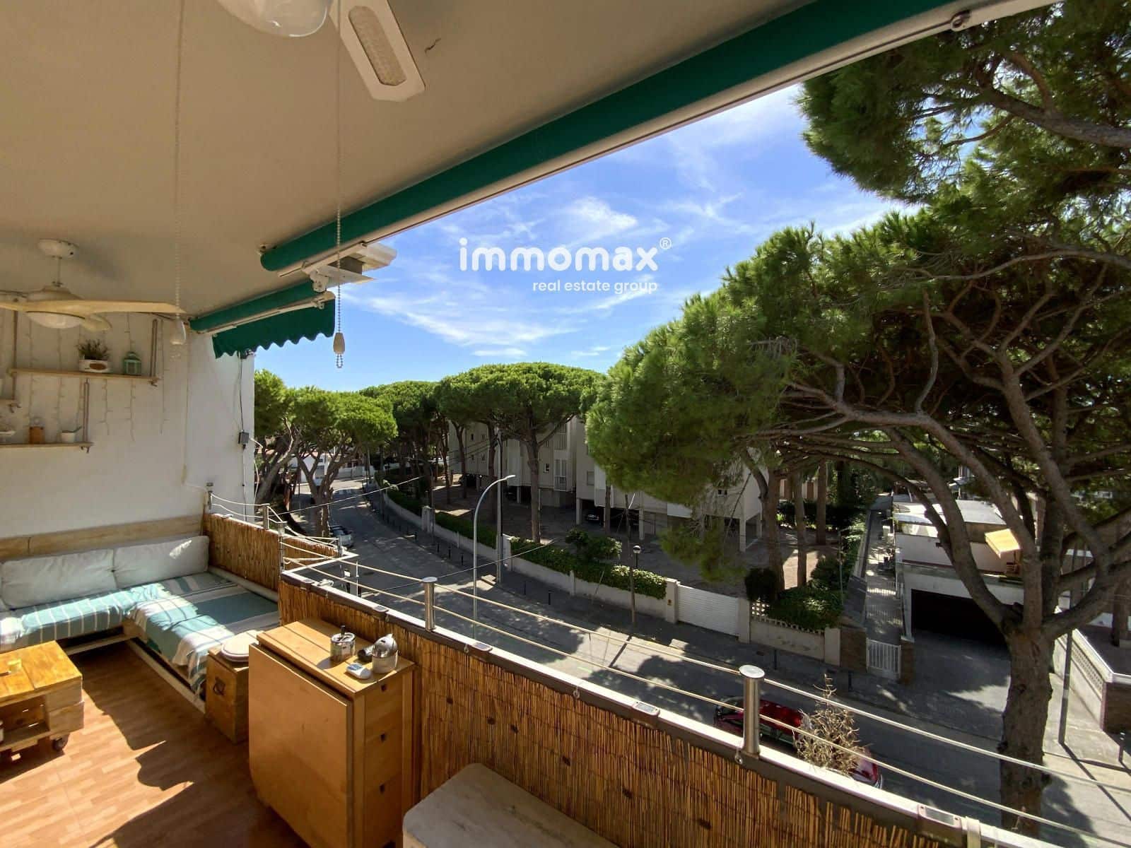 2 bedroom Flat for sale in Castelldefels with garage - € 433,000 (Ref: 10120304)