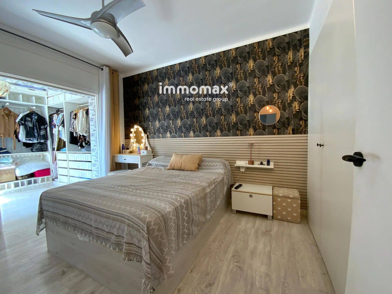 2 bedroom Flat for sale in Castelldefels with garage - € 433,000 (Ref: 10120304)