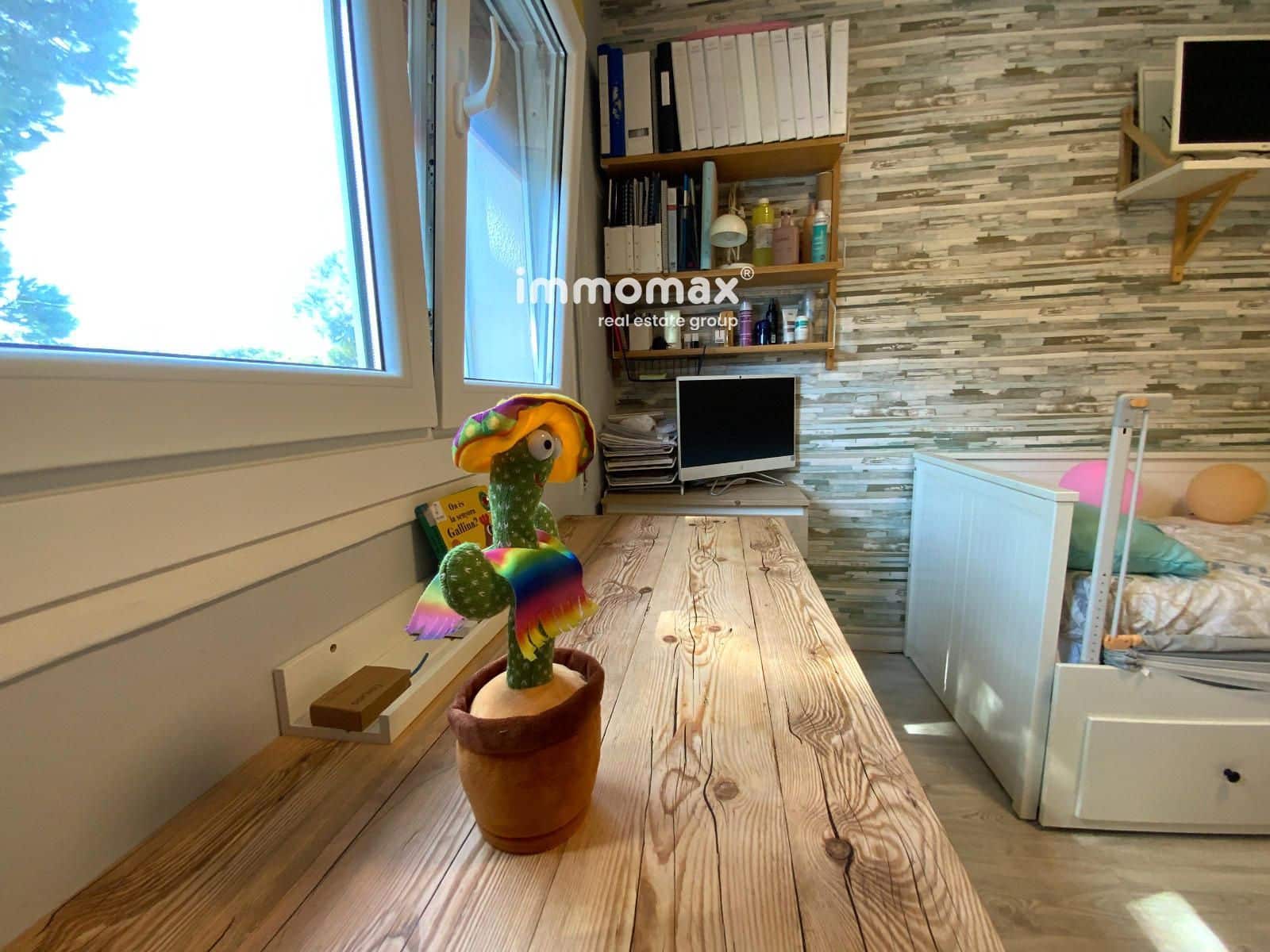 2 bedroom Flat for sale in Castelldefels with garage - € 433,000 (Ref: 10120304)