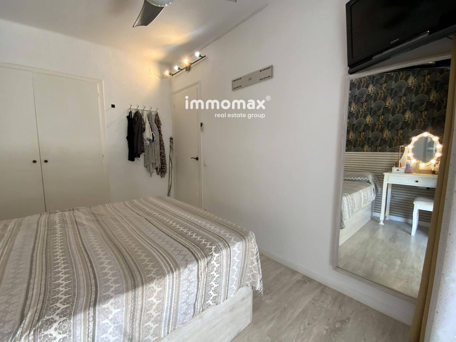2 bedroom Flat for sale in Castelldefels with garage - € 433,000 (Ref: 10120304)