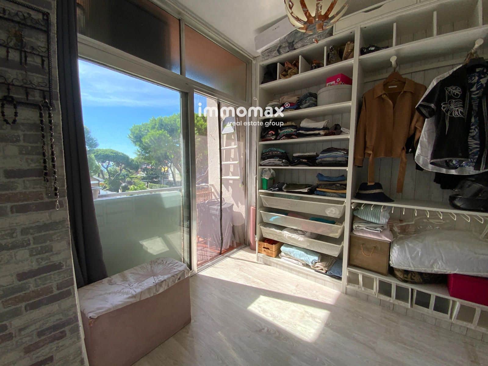 2 bedroom Flat for sale in Castelldefels with garage - € 433,000 (Ref: 10120304)