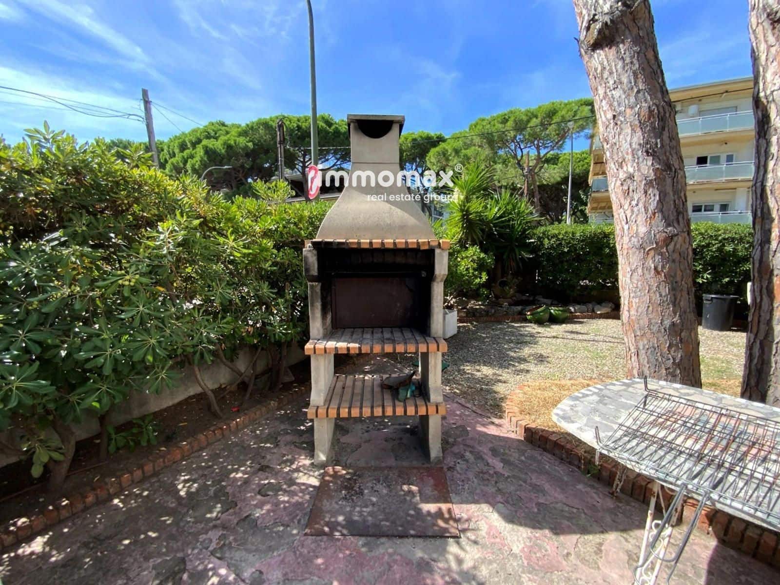 2 bedroom Flat for sale in Castelldefels with garage - € 433,000 (Ref: 10120304)