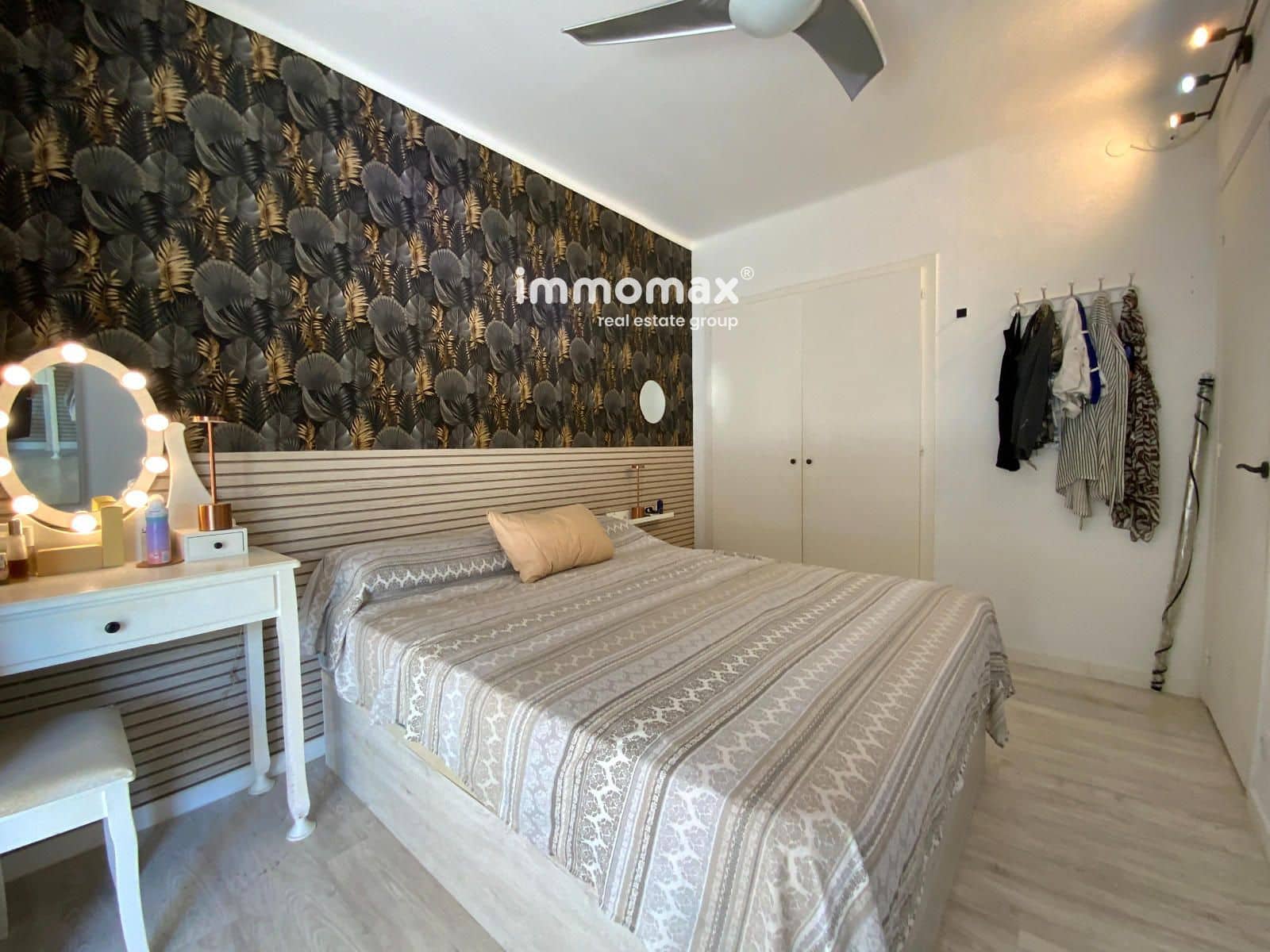 2 bedroom Flat for sale in Castelldefels with garage - € 433,000 (Ref: 10120304)