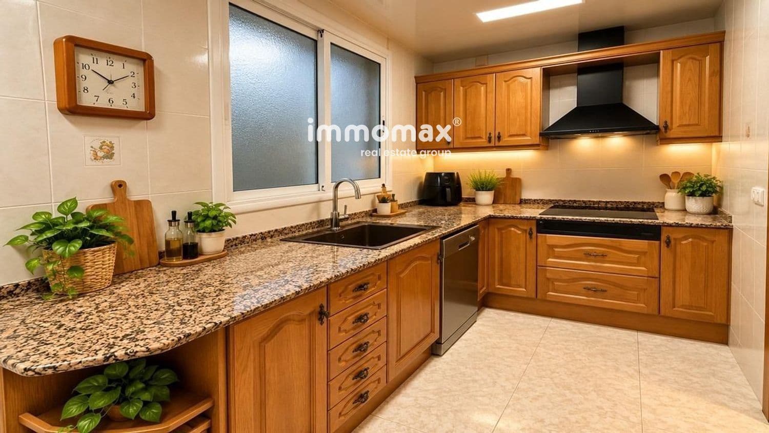 5 soveværelse Lejlighed til salg i Cornella de Llobregat - € 389.000 (Ref: 10135270)