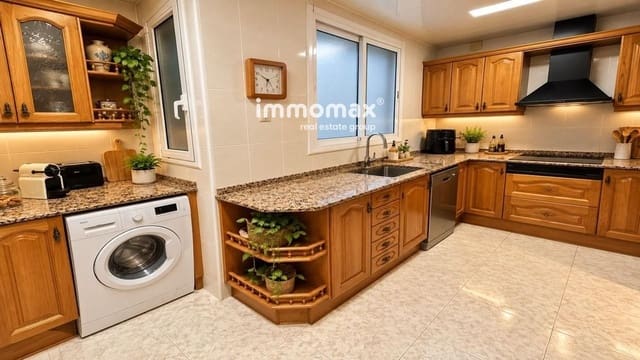 5 soveværelse Lejlighed til salg i Cornellà de Llobregat - € 389.000 (Ref: 10135270)